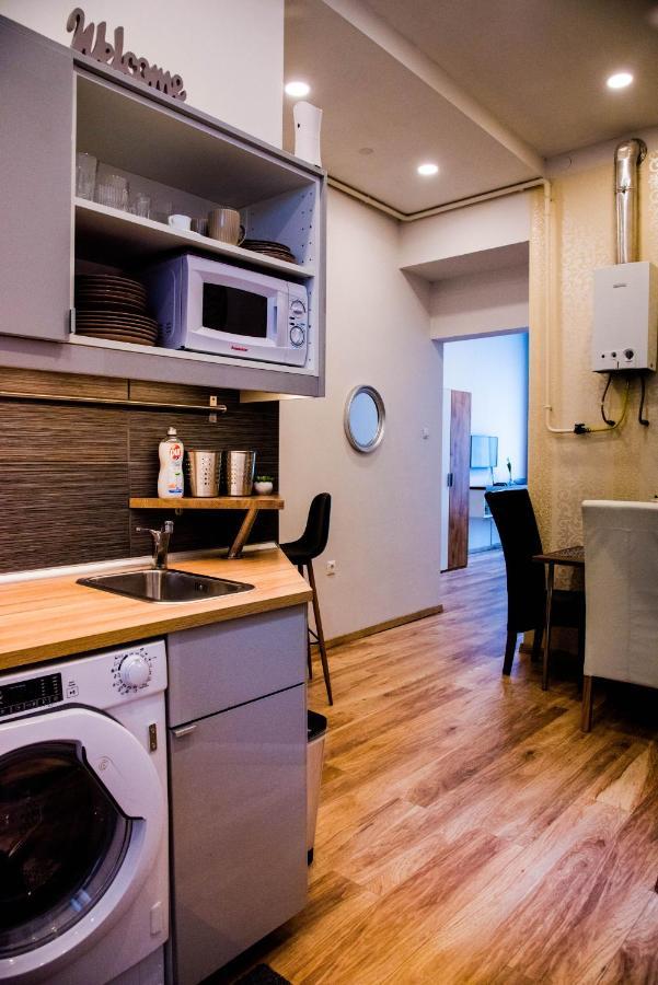 Molnar Apartment Cozy City Center Retreat For 2 Ac & Perfect Location! Budapest Bagian luar foto